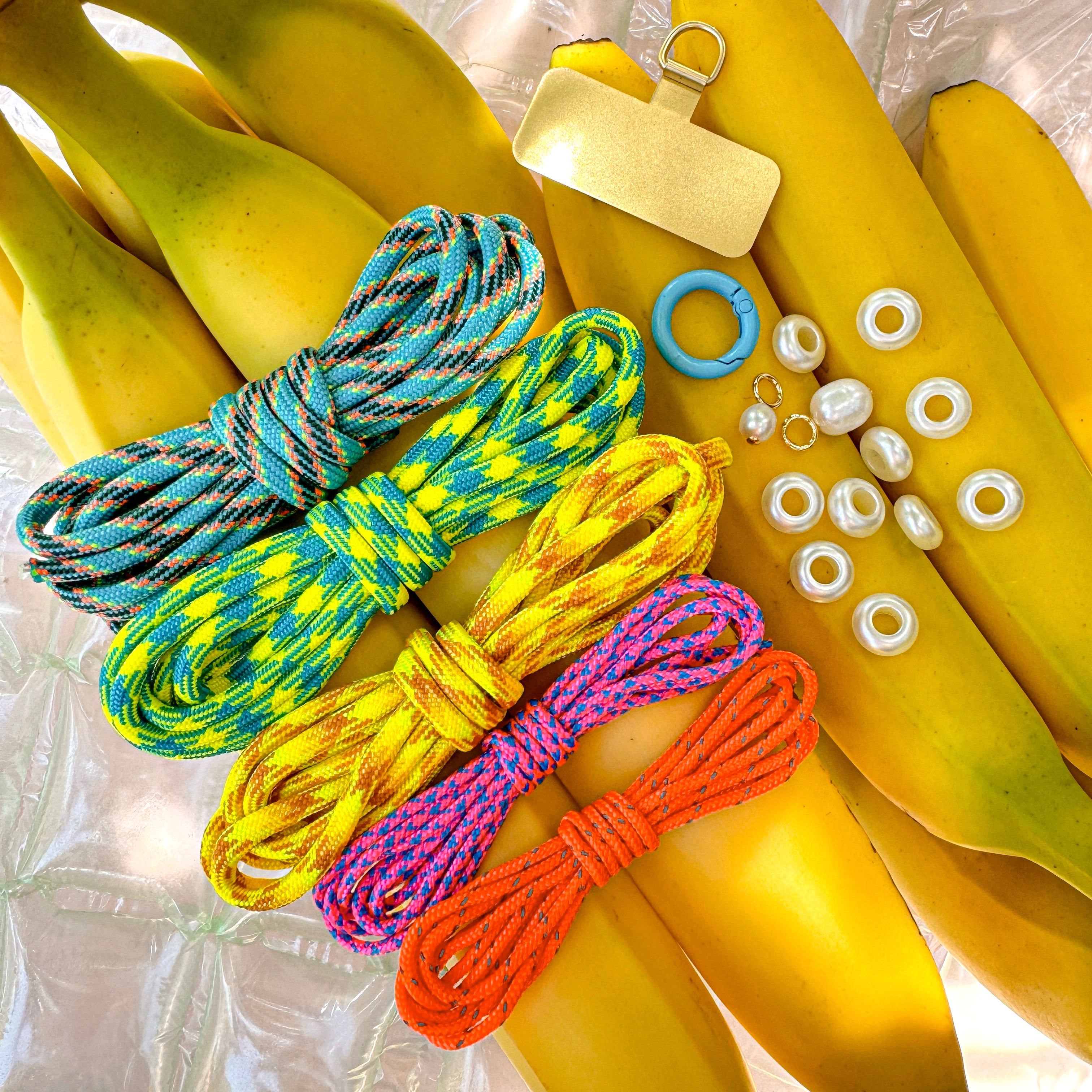 AGJ x HonestlyWTF: DIY Knotty (extra) Rope Kits Party Wave