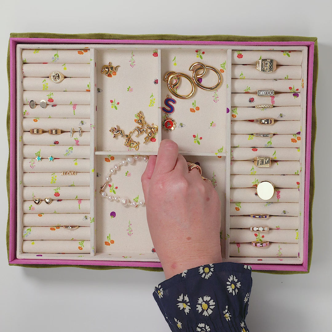 Scalloped Floret Jewelry Box