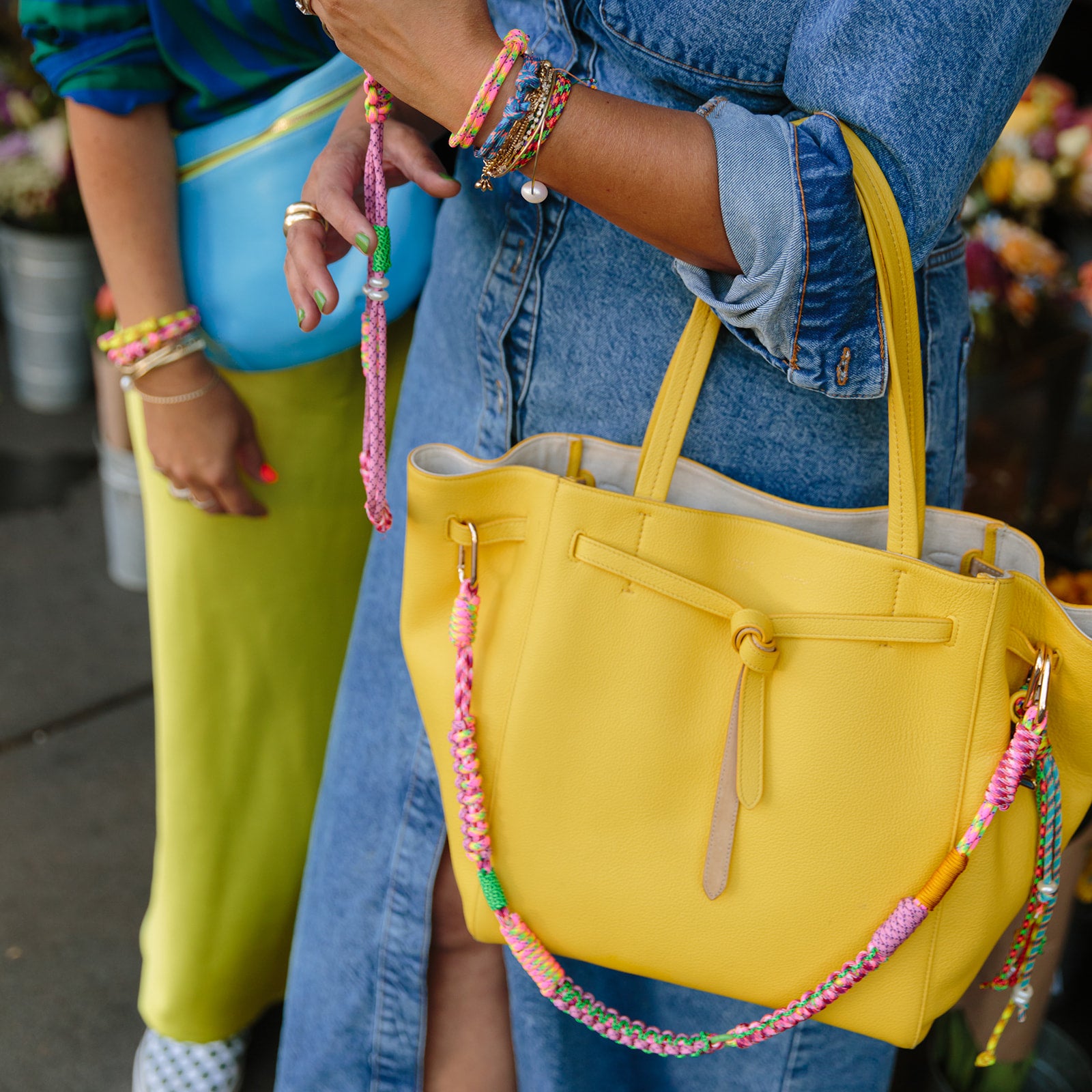 AGJ x HonestlyWTF: Purse Carabiner 2 pack – Ariel Gordon