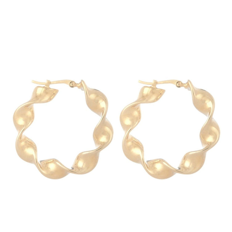 Twisted Helium Hoops